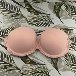PINK Strapless Push-up Bra